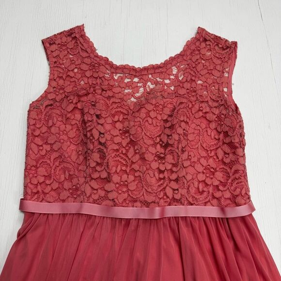 David’s Bridal Short Chiffon Dress Lace Top Size 14 - Picture 3 of 8